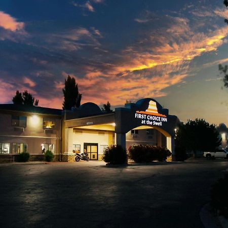 First Choice Inn At The Swell Green River Exterior photo